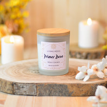 Cargar imagen en el visor de la galería, Primer Beso